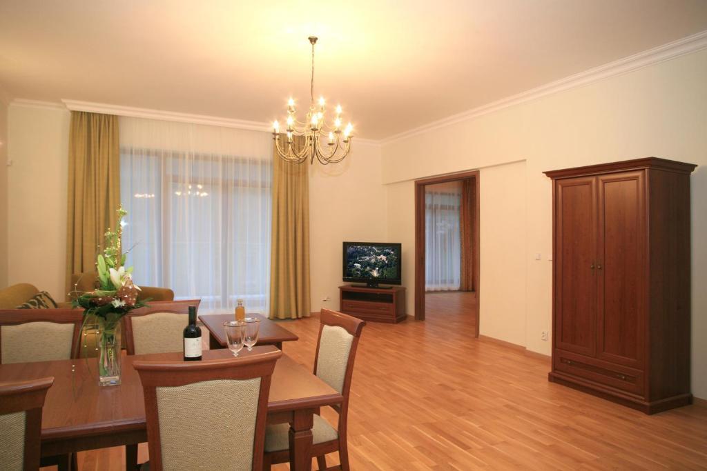 Slunecni Lazne Apartments Карловы Вары Номер фото